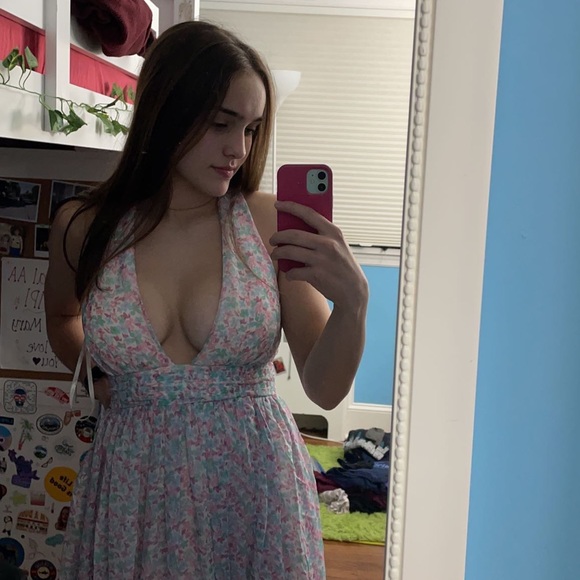 Revolve Dress (Lovers and Friends) - Picture 3 of 6